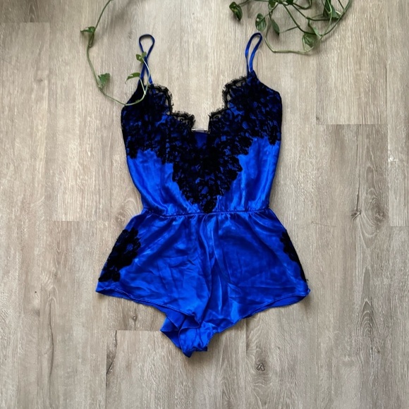 Christine Diva Collection Silk & Lace Blue Black Romper Teddy - ships free - Picture 1 of 8